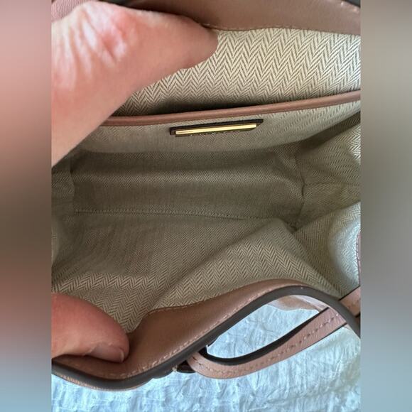 NWT Tory Burch Willa Soft Quilt Backpack Roasted Almond Gold - Picture 7 of 12